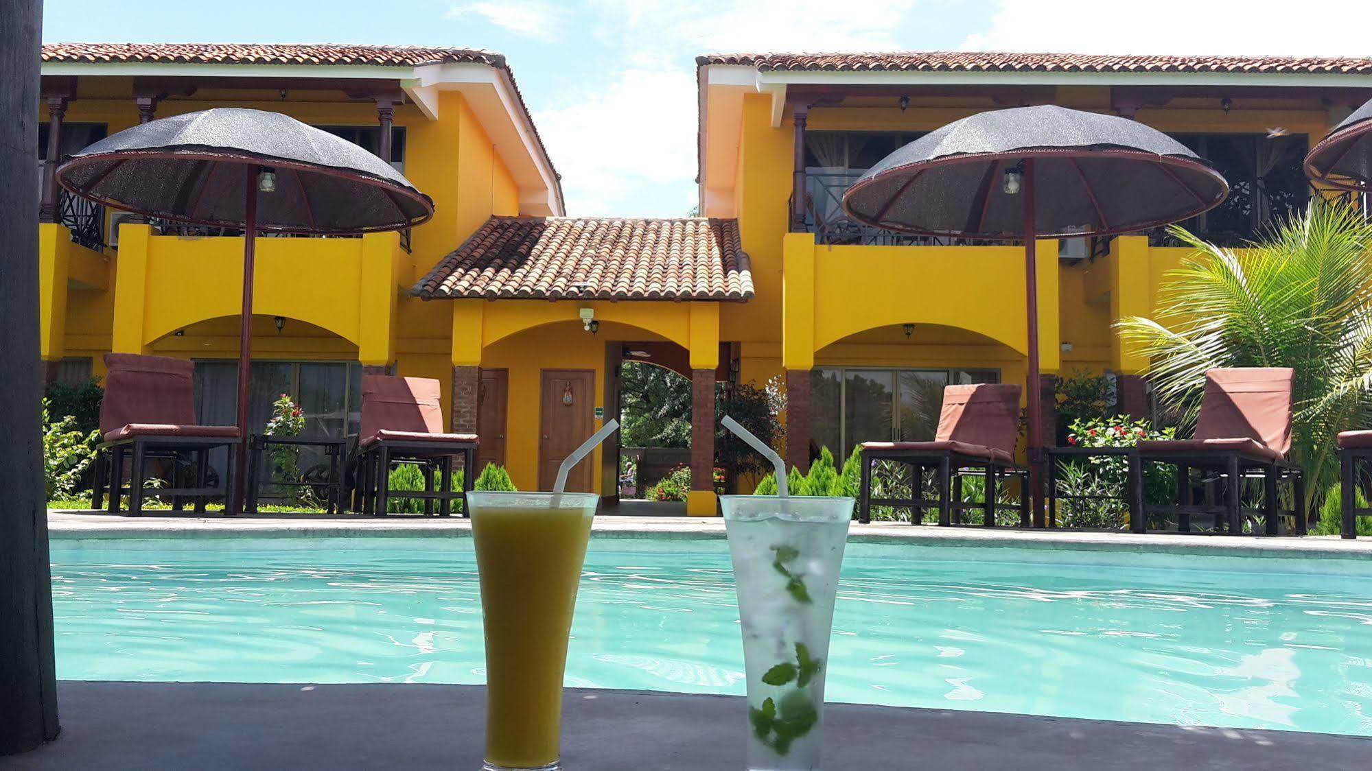 Hotel Jardin Garden De Granada Nicaragua エクステリア 写真